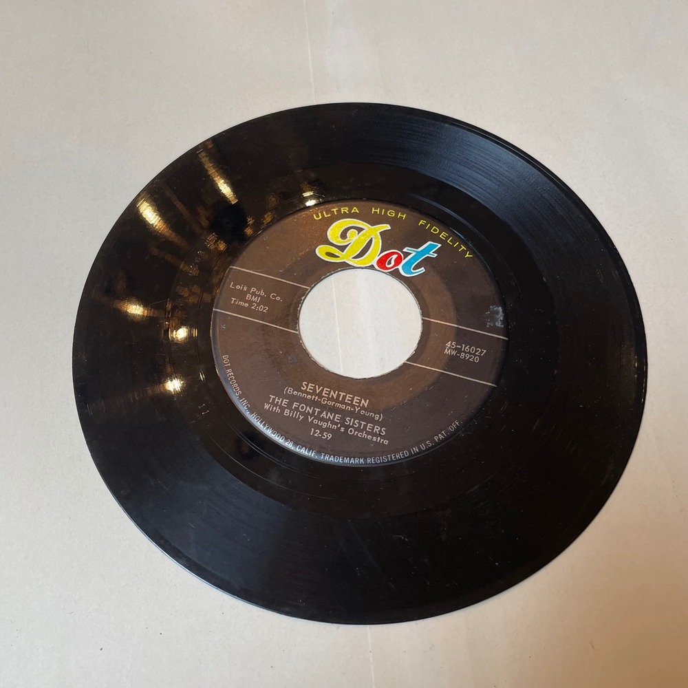 Fontane Sisters Seventeen Hearts of‎ Stone Dot 45-16027 Vinyl Record